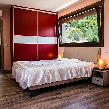 Aeri Villa Prínosz Kültér fotó