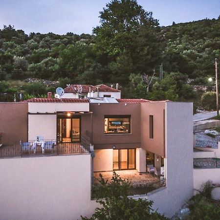Aeri Villa Prínosz Kültér fotó